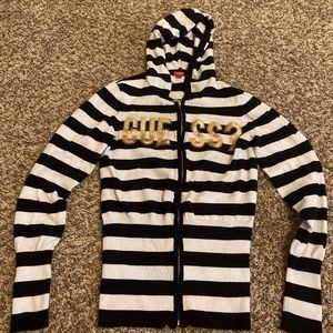 Small Black and White Sweater - GUESS Brand